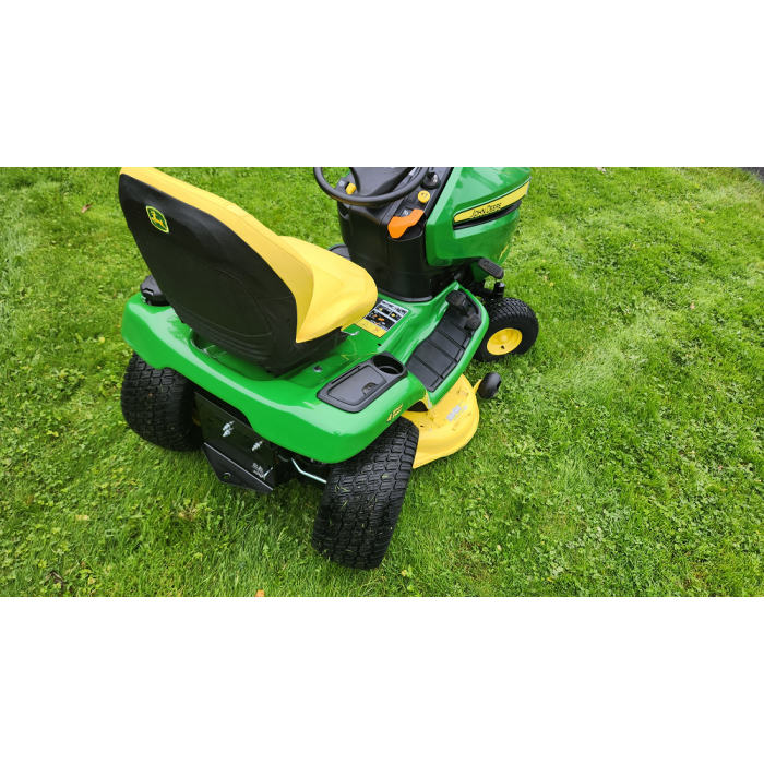 John Deere X354 44hrs